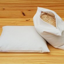 Oreiller v&eacute;g&eacute;tal bio naturel artisanal en &eacute;peautre et lavande, ergonomique en 4 tailles